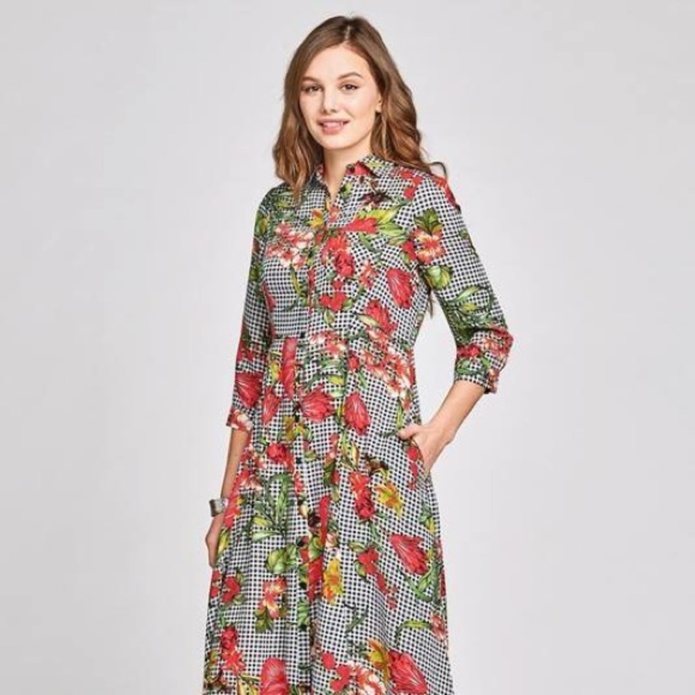 Adorable gingham print floral dress!!!!